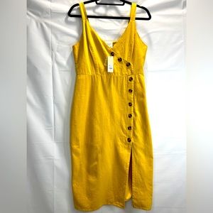 NWT Francesca’s yellow tank midi dress w/ button accents and slit. Size Large